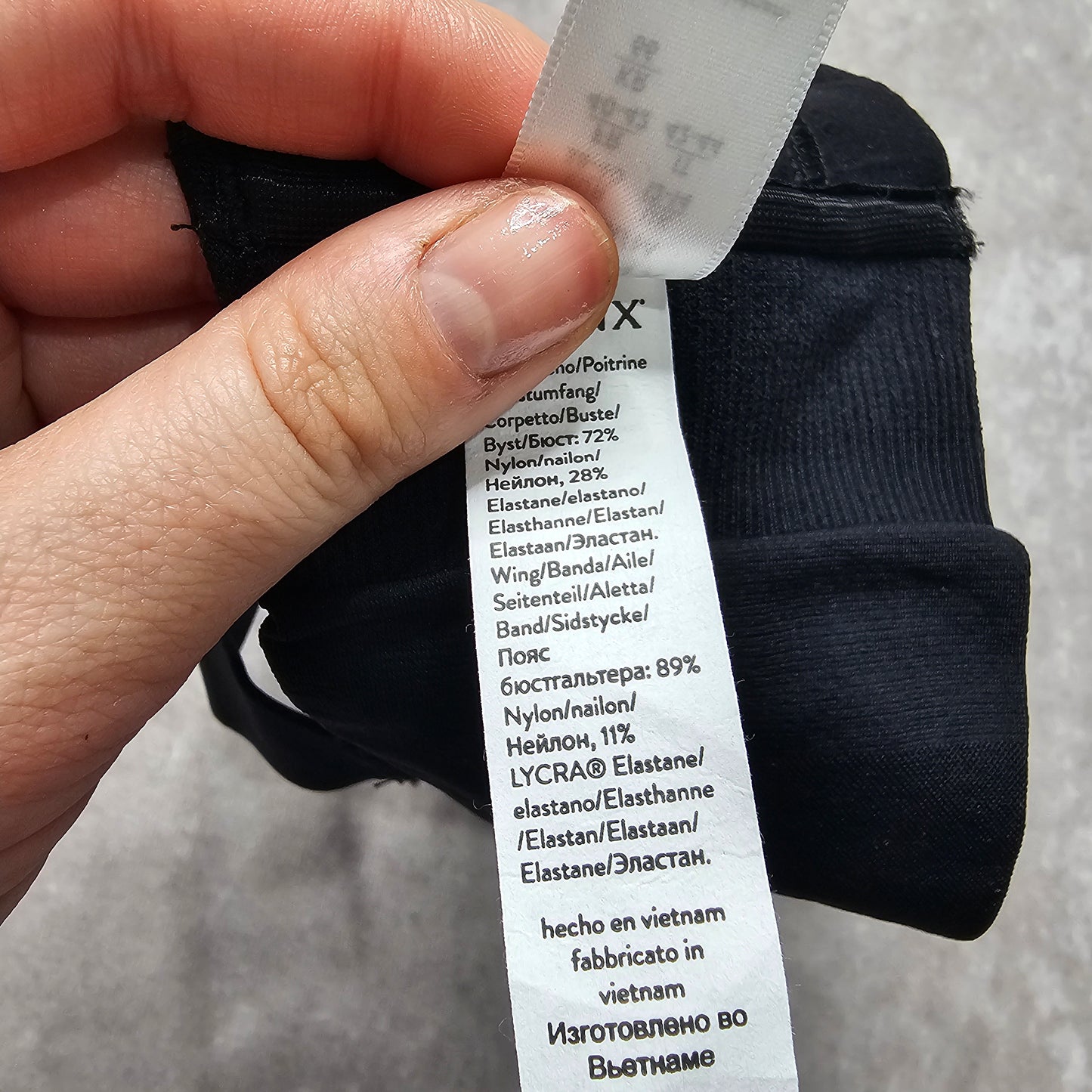 Spanx Seamless Bra Top – Black UK 12-14