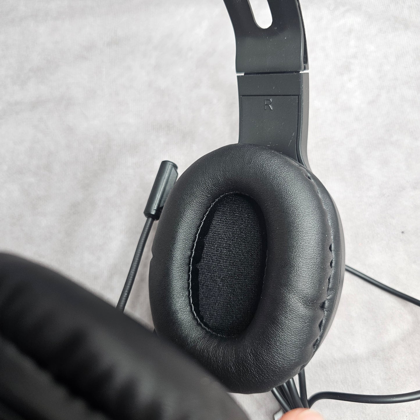 Venker U18 Wired USB Headset with Microphone – Black