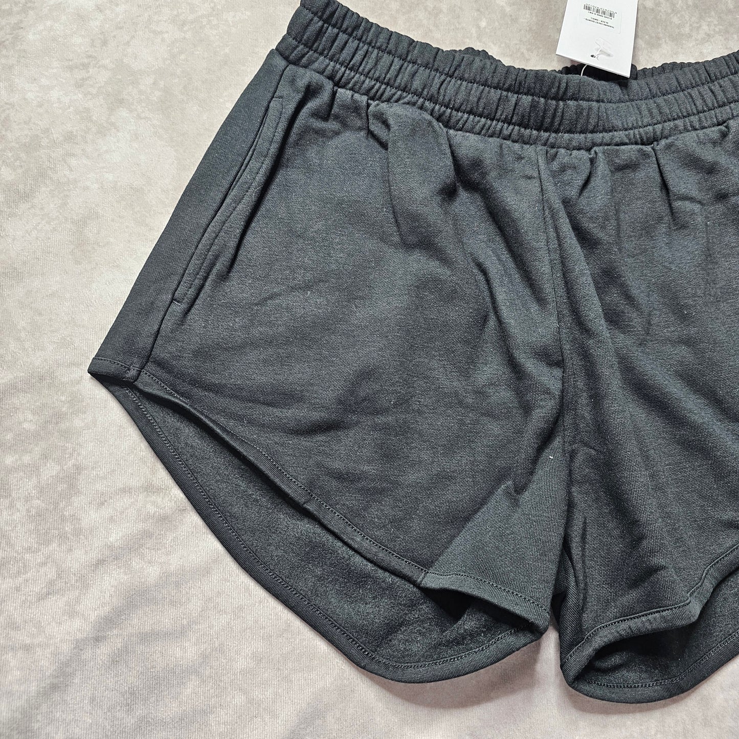 Gymshark Training Crest Shorts – Black Size S