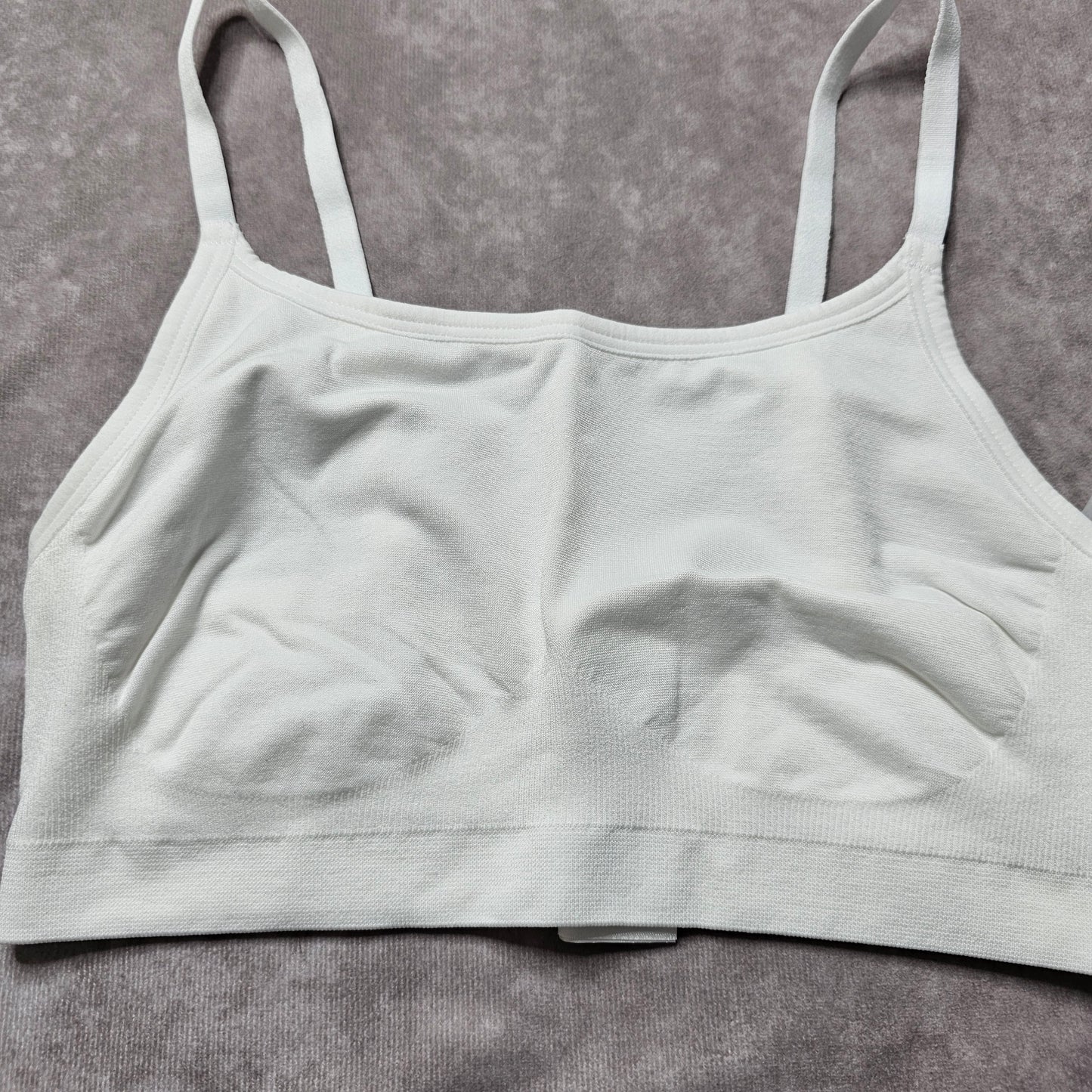 Gymshark Minimal Sports Bra – White Size S