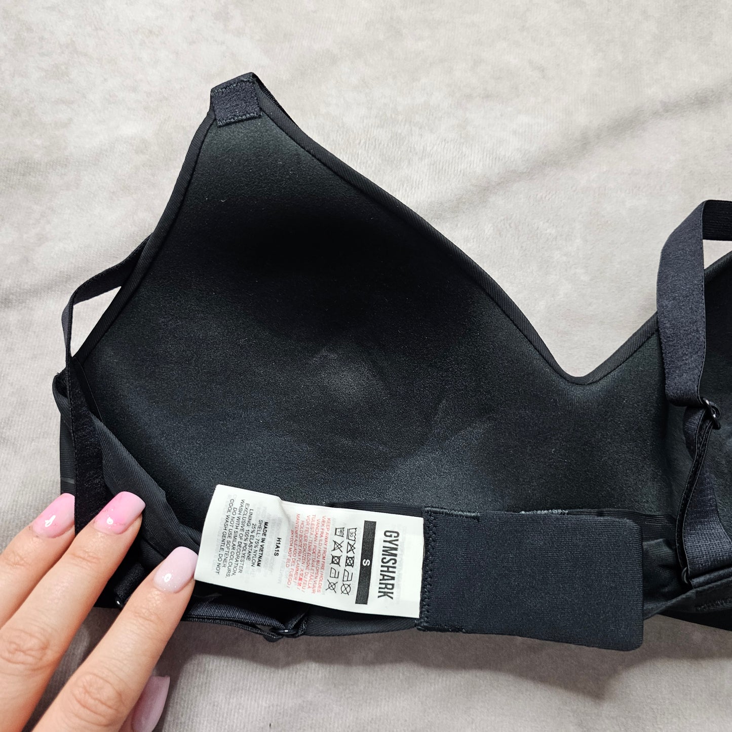 Gymshark Women’s Everyday Bonded Bra – Black Size S