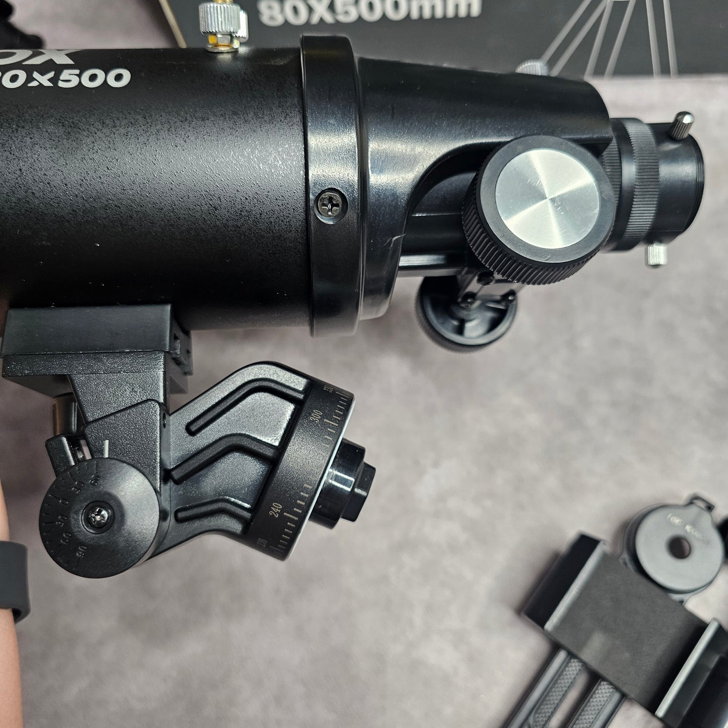 Horox Telescope 80x500mm Refractor – Black (Tripod Fault)