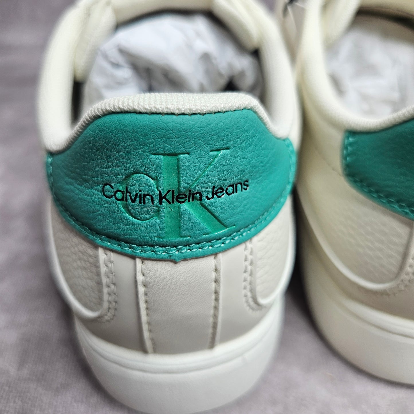 Calvin Klein Jeans Men's Cupsole Leather Trainers – Cream UK 7