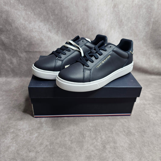 Tommy Hilfiger Women's Essential Leather Trainers – Blue UK 4-5