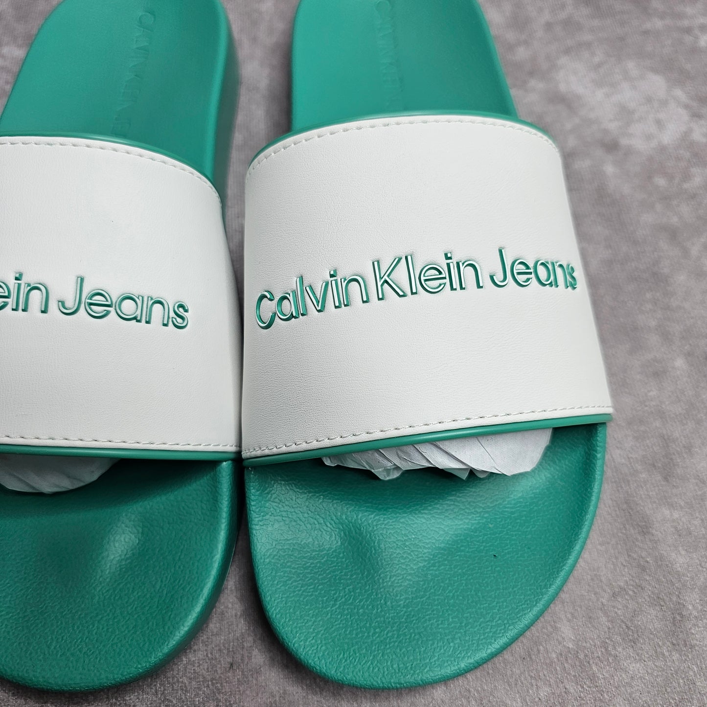 Calvin Klein Jeans Men's Institutional Slides – Green/White UK 9-10.5