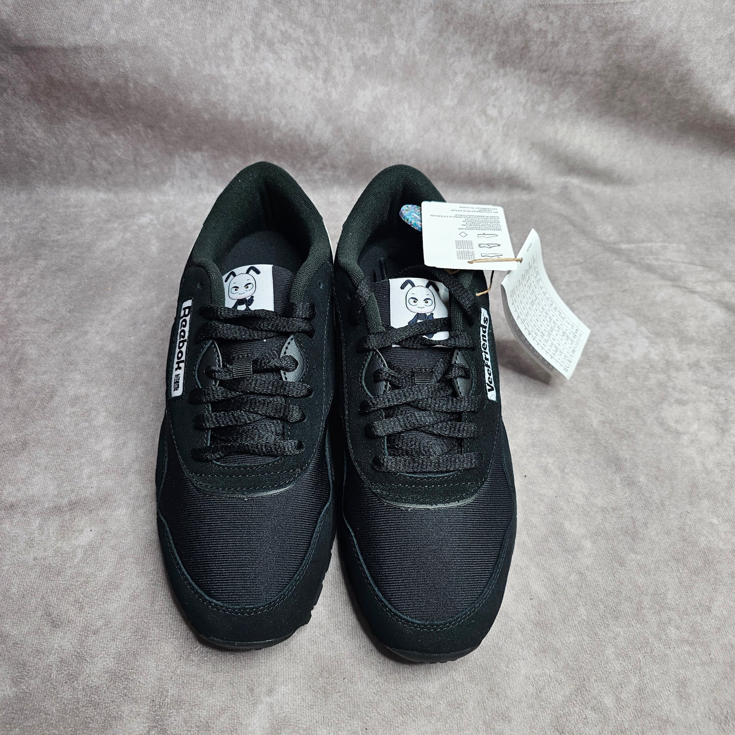 Reebok Men's Classic Nylon VeeFriends Trainers – Black/White UK 8