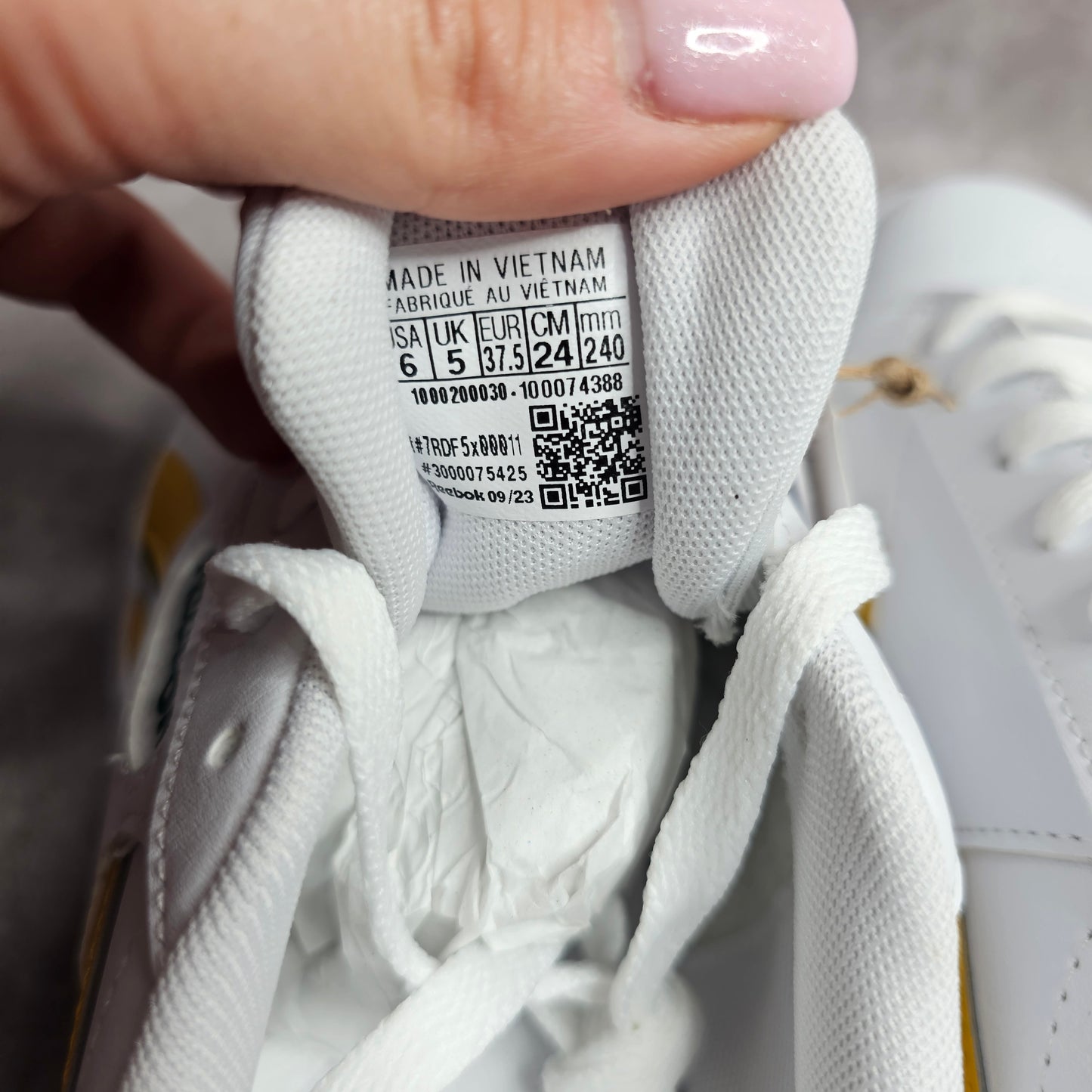 Reebok Court Retro Trainers – White UK 5