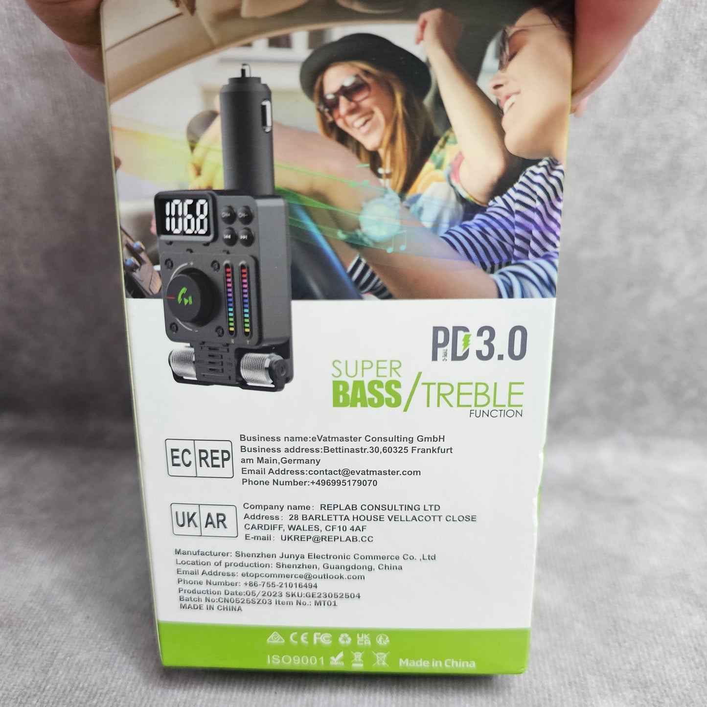 GizmoVine Wireless FM Transmitter Car Charger PD3.0 – Black