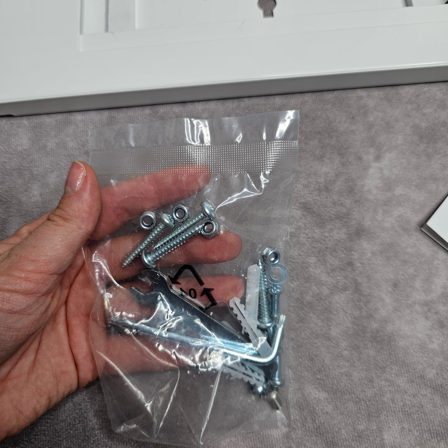 PureMounts Tablet Enclosure PDS-5901 Lockable White