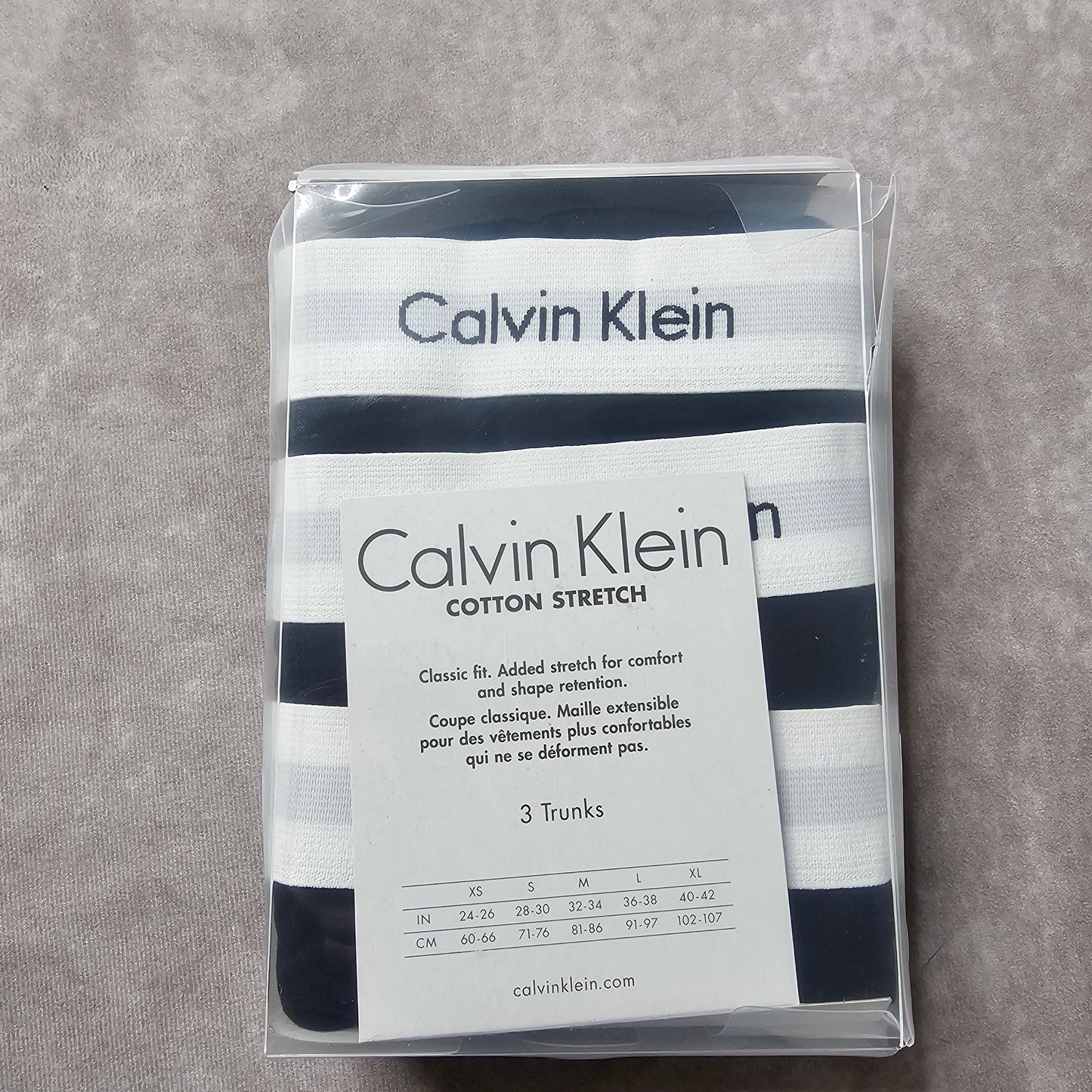Calvin Klein Men's Low Rise Trunks 3 Pack – Black Size S-M
