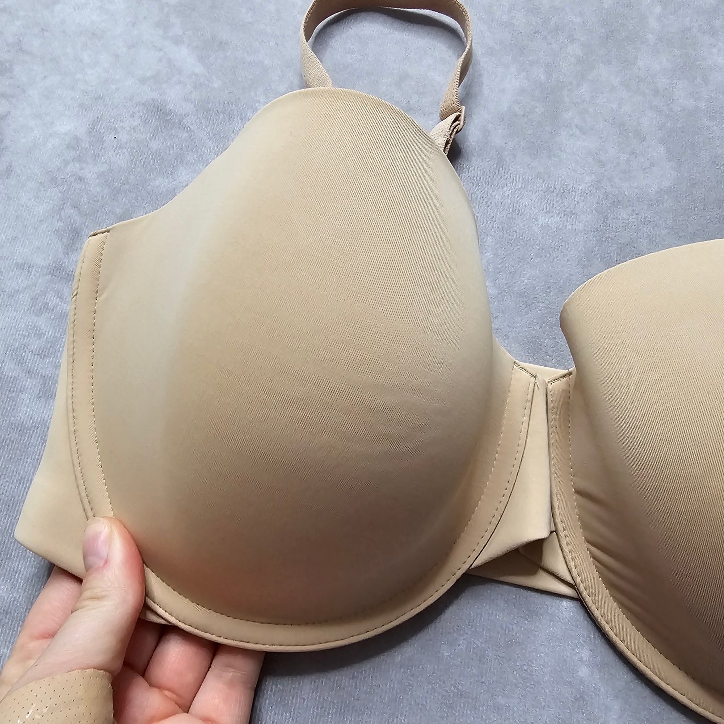 Calvin Klein Strapless Bra Lightly Lined – Nude UK 36D