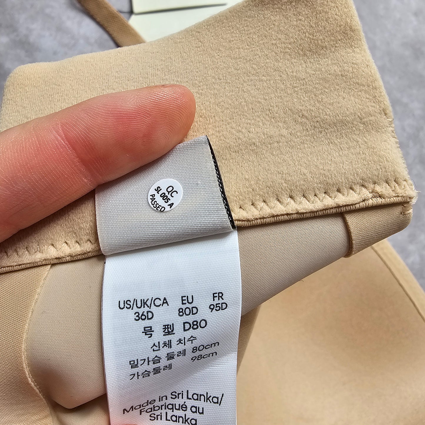 Calvin Klein Strapless Bra Lightly Lined – Nude UK 36D