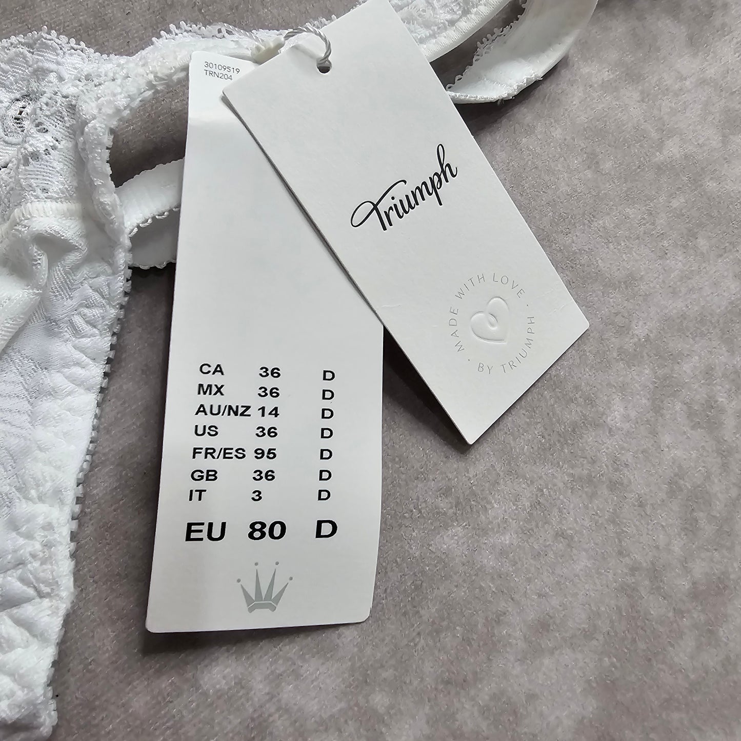 Triumph Stellina Wired Bra – White UK 36D