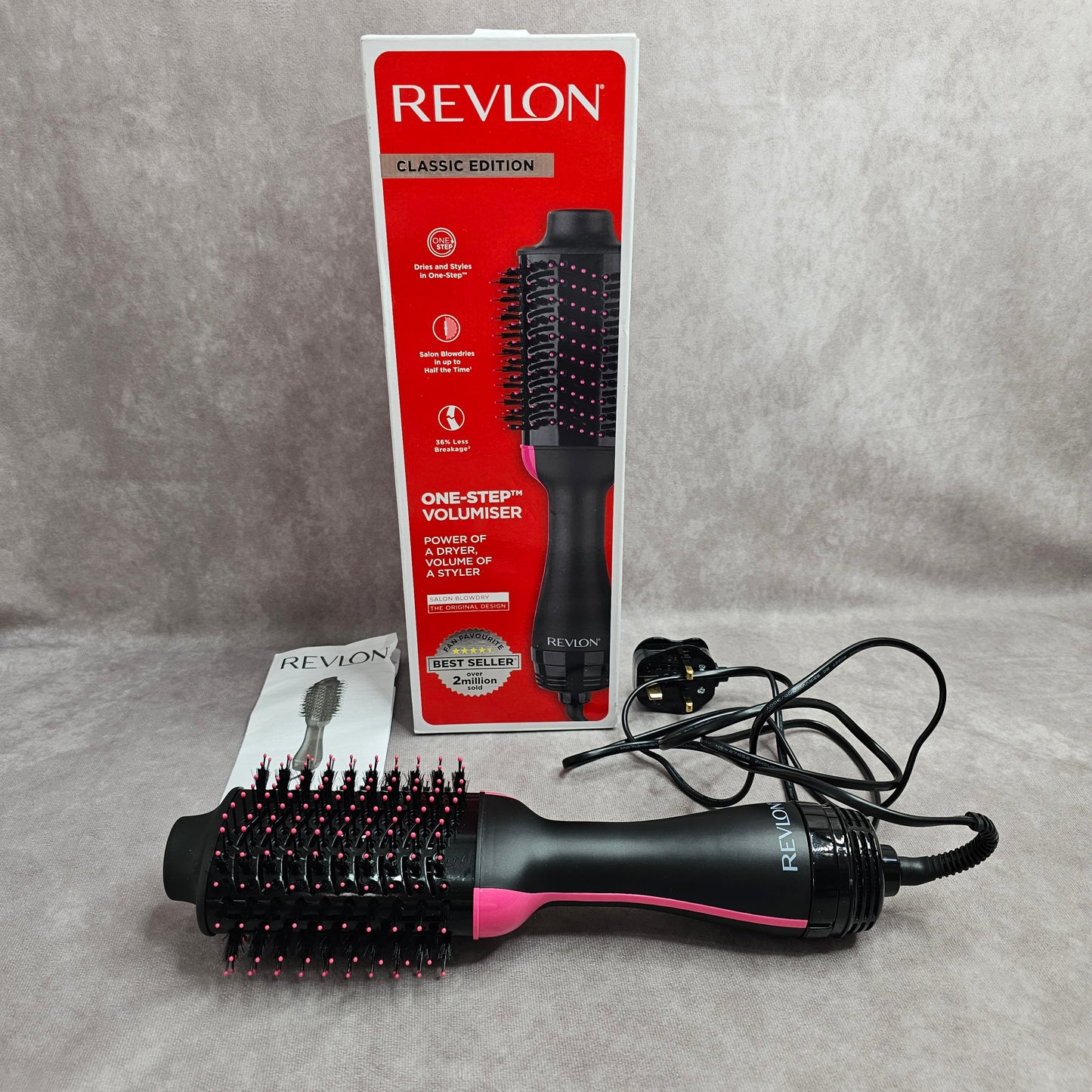 Revlon One-Step Volumiser Hair Dryer Brush – Black/Pink