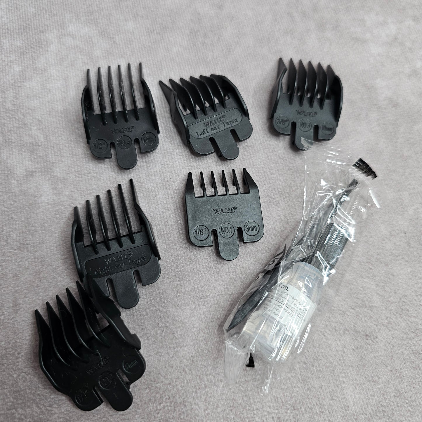 Wahl Mini Pro Beard Trimmer Kit – Black