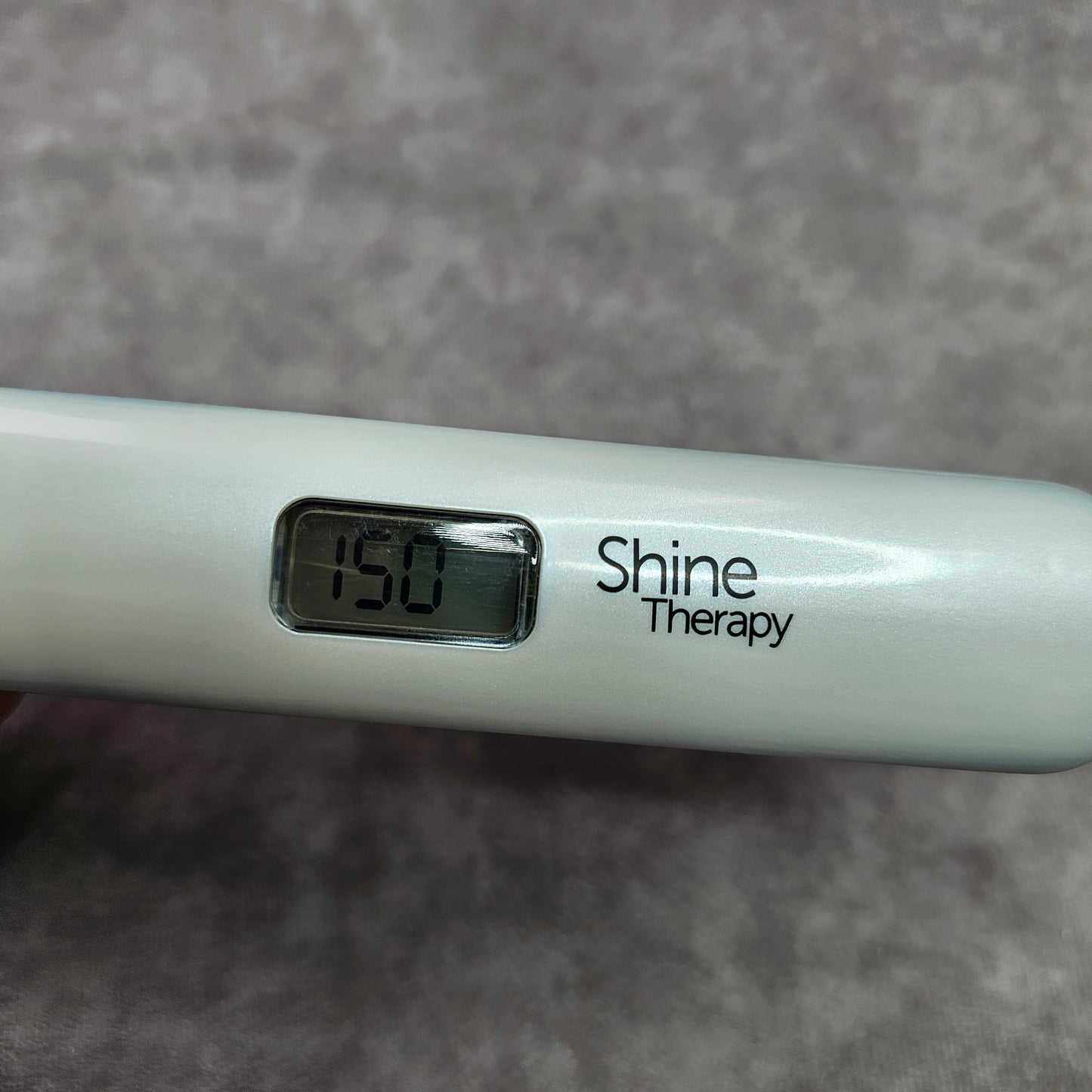Remington Shine Therapy Hair Straightener S8500 – White