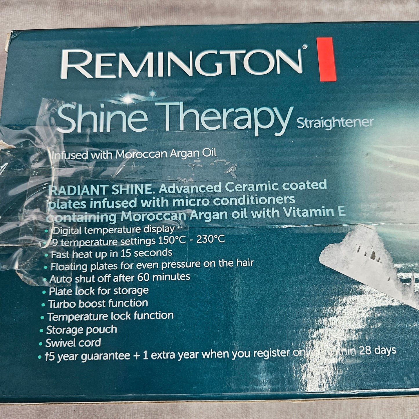 Remington Shine Therapy Hair Straightener S8500 – White