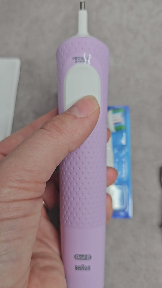 Oral-B Vitality Pro Electric Toothbrush – Purple