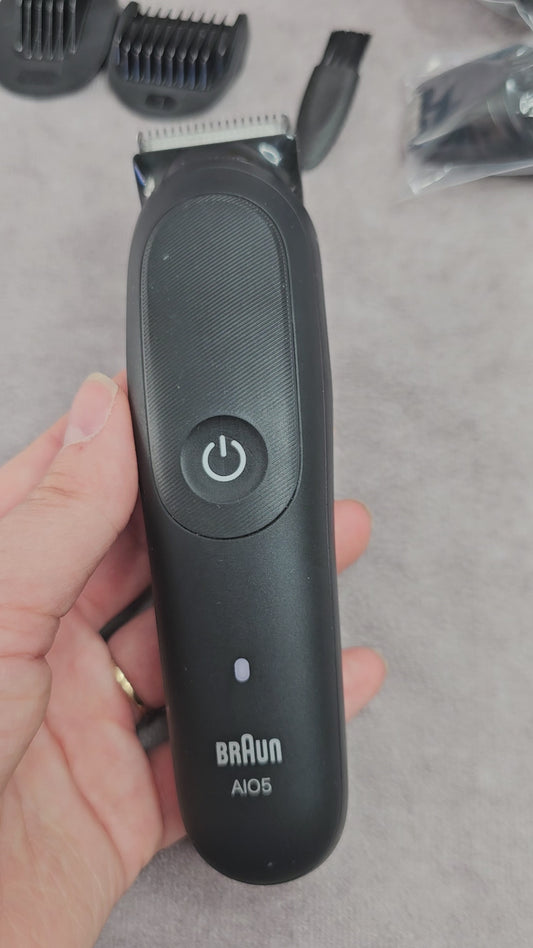 Braun All-In-One Trimmer AIO5 Grooming Kit – Black